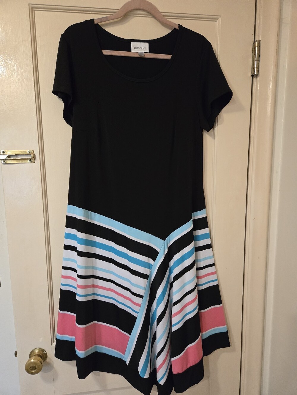 Avenue Black Short-Sleeve Stripe Hem A-Line Dress